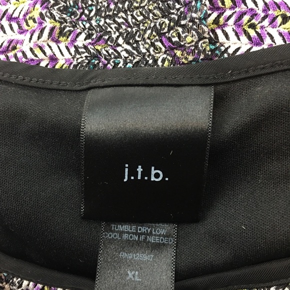 Guc j.t.b. Flutter Sleeves Top - Picture 4 of 5